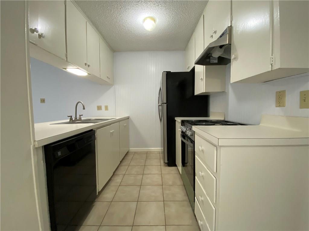 2408 Longview ST #107 — photo 4