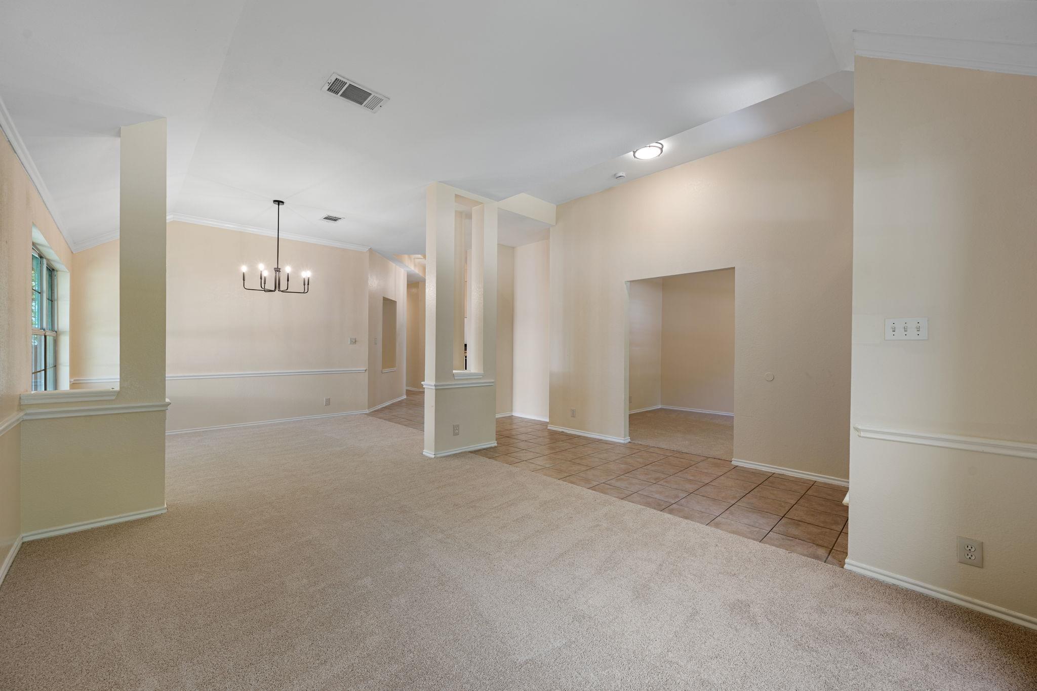 1600 Colton WAY — photo 4