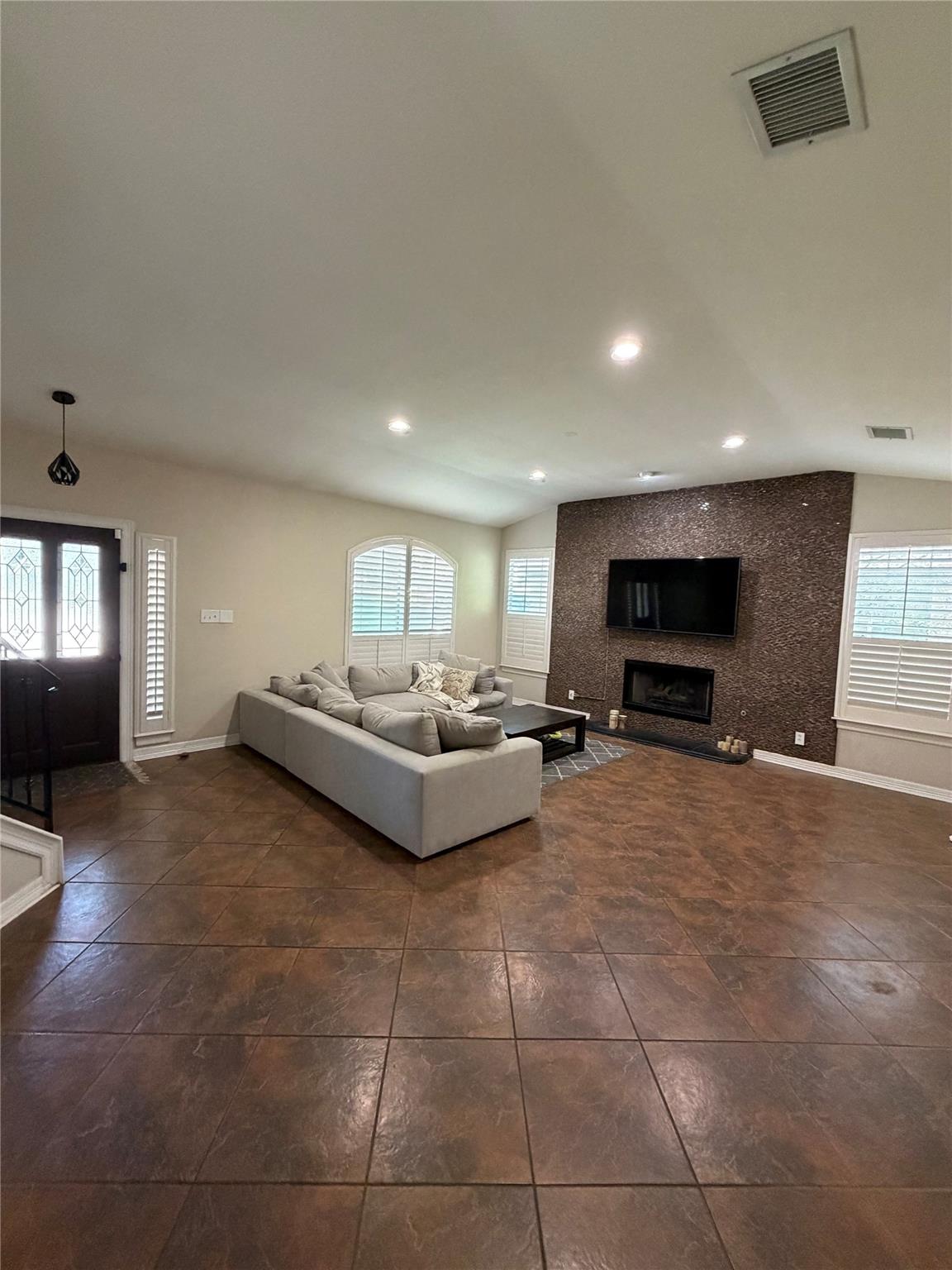 3200 Burks LN — photo 5