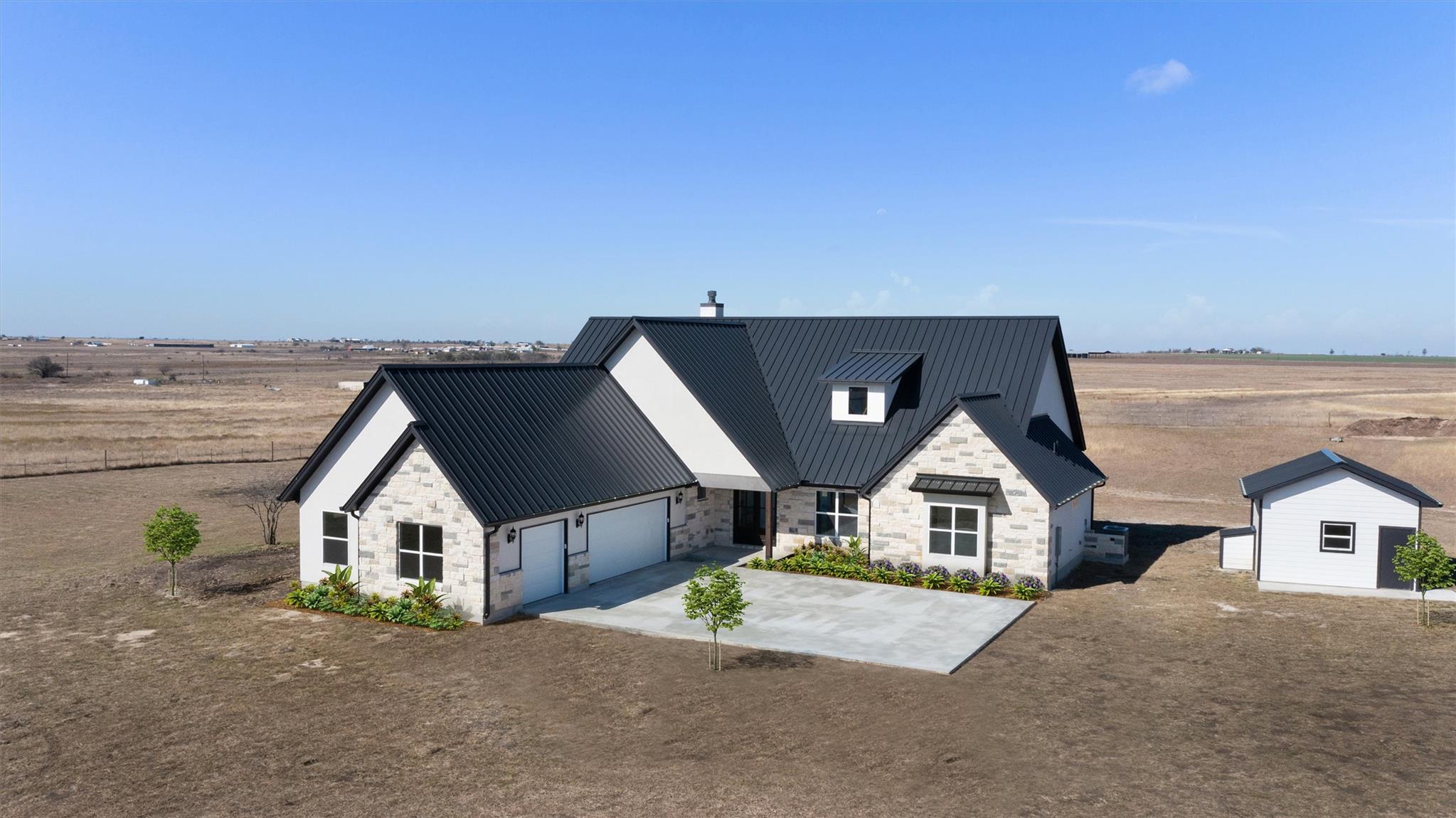 3705 County Road 211 RD — photo 3