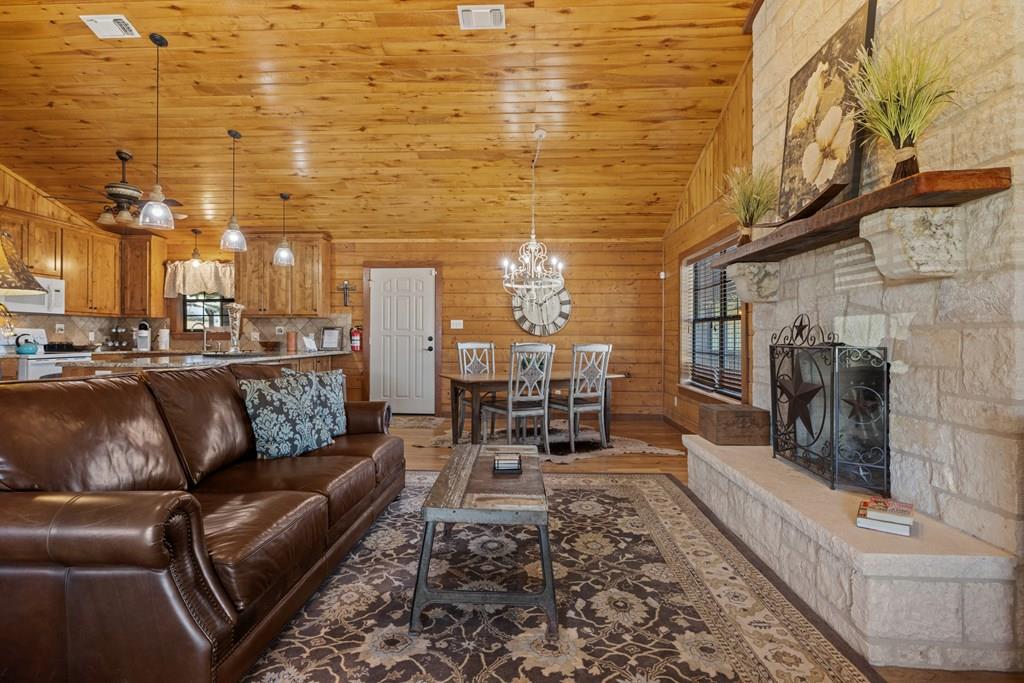 394 Ranch Rd 1376 RD — photo 5