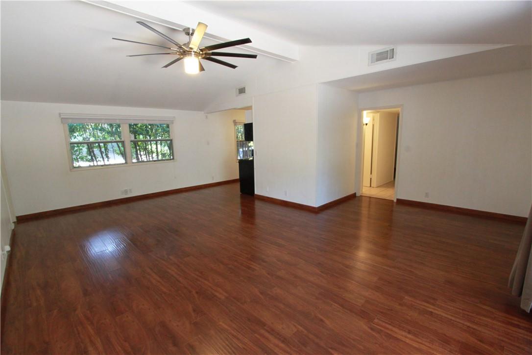 2305 Wilke DR #B — photo 4
