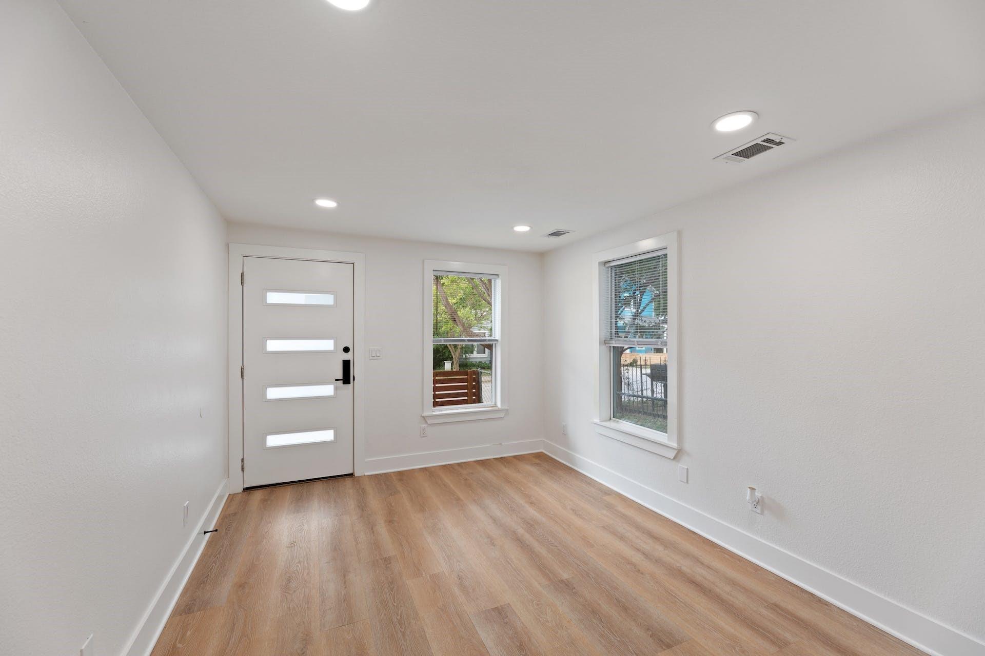 2208 Santa Rita ST — photo 4
