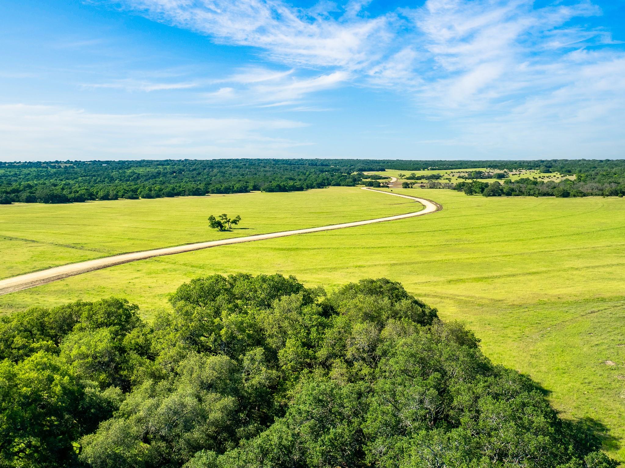B Feild Ranch RD — photo 4
