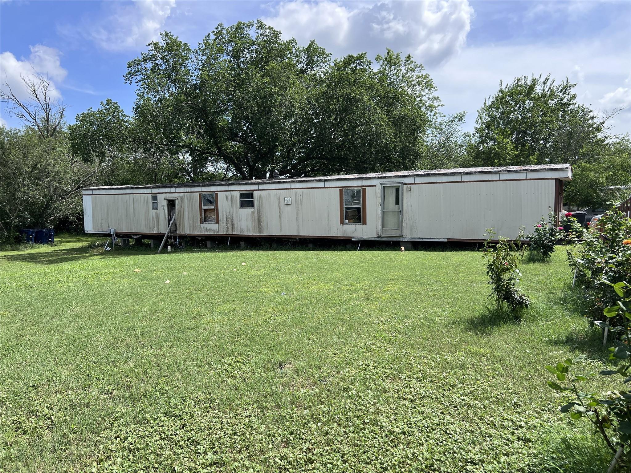 10001 Peterson RD — photo 5
