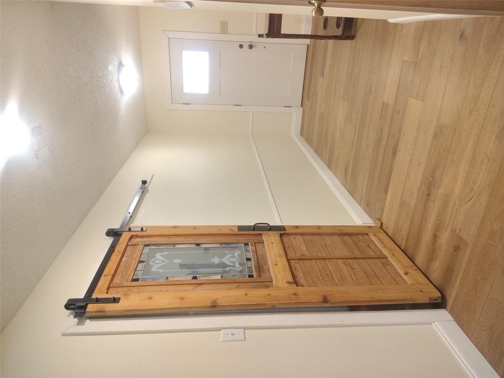 158 Augusta DR — photo 5