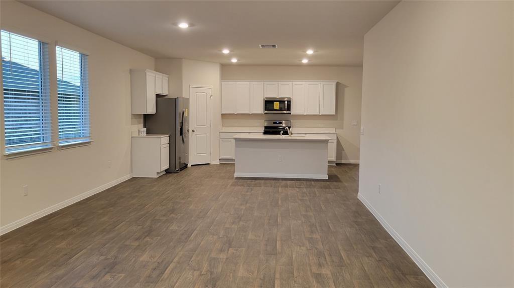 179 Sweetwater DR — photo 4