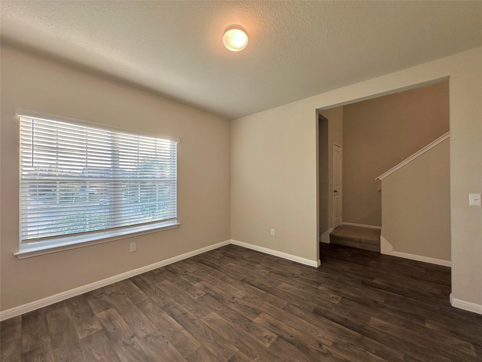 10701 Seguin RD — photo 5