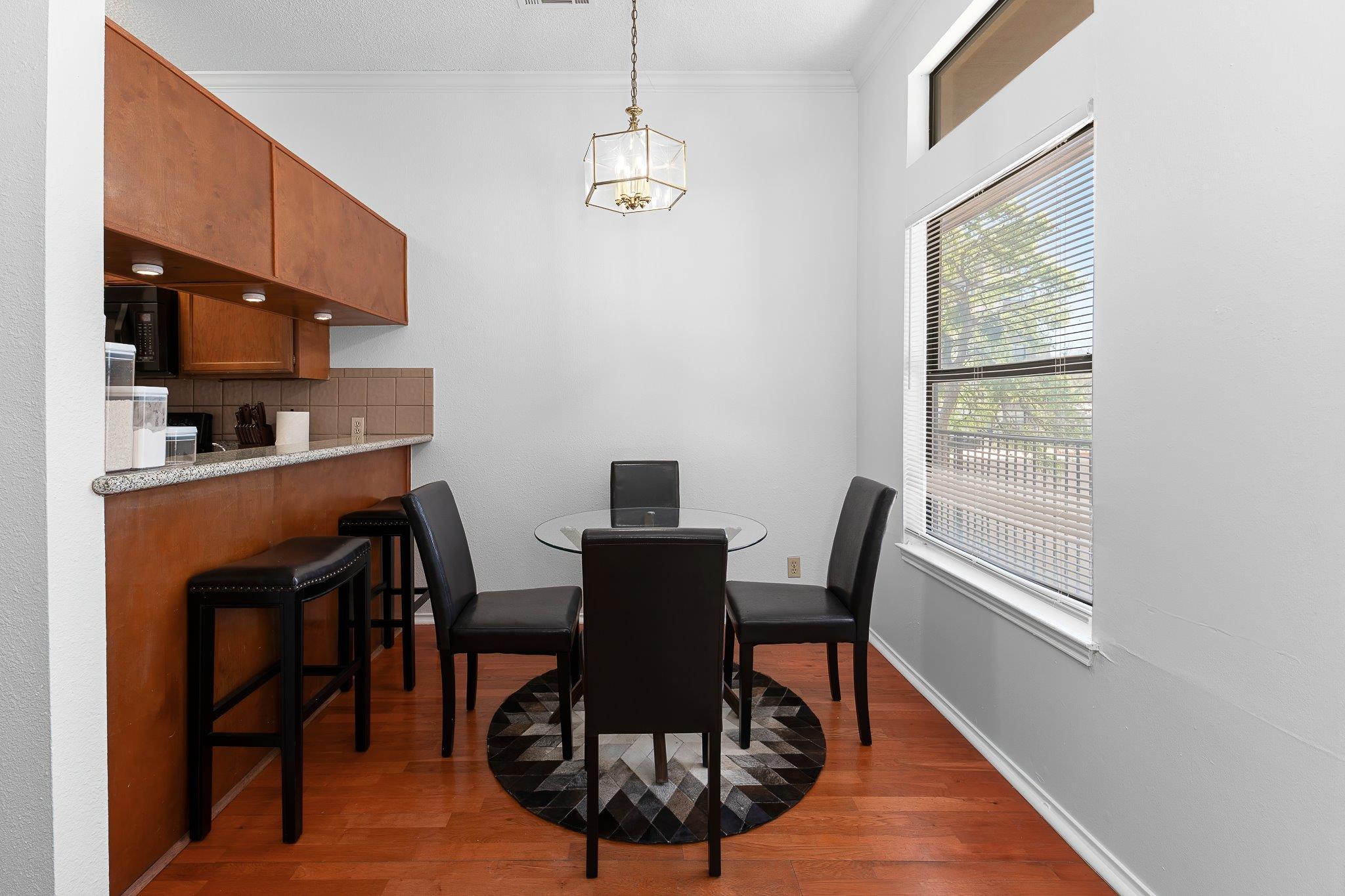 2802 Nueces ST #303 — photo 3