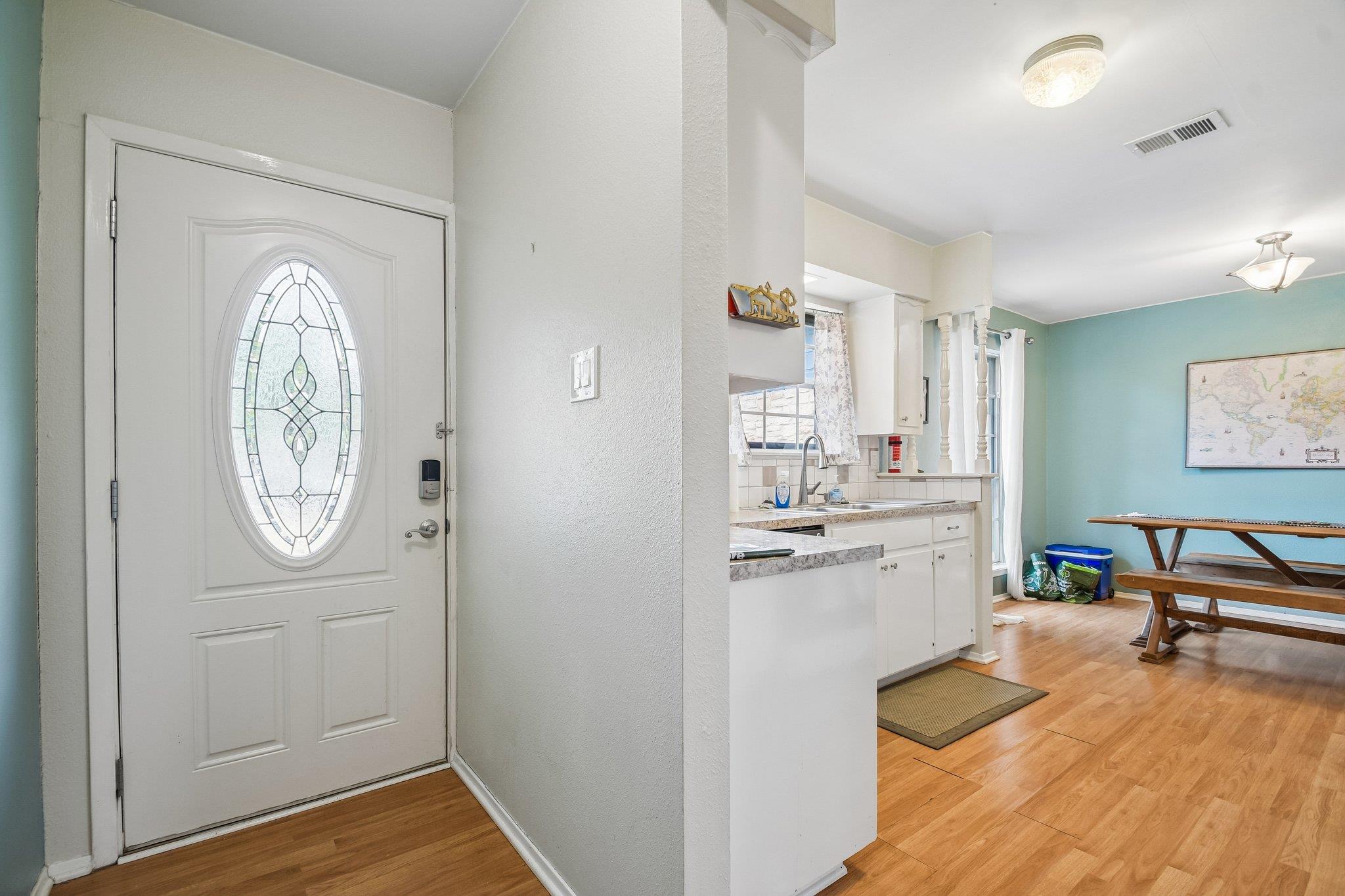 5409 Hunters GLN — photo 4