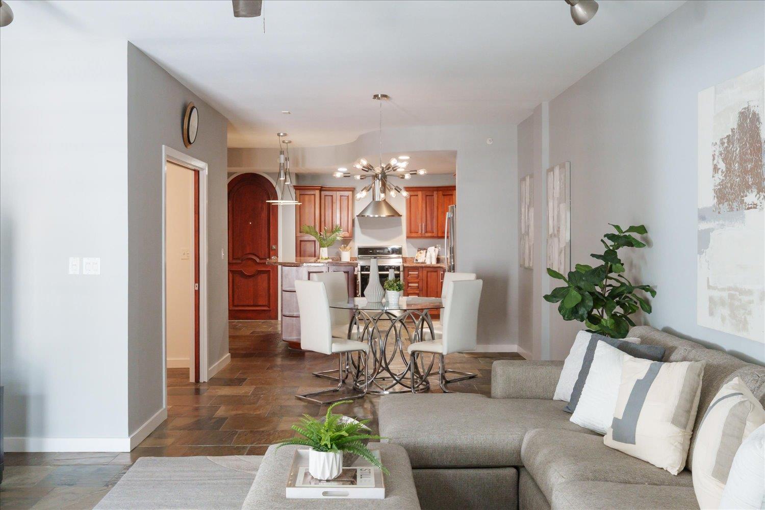 1812 West Ave #207 — photo 5