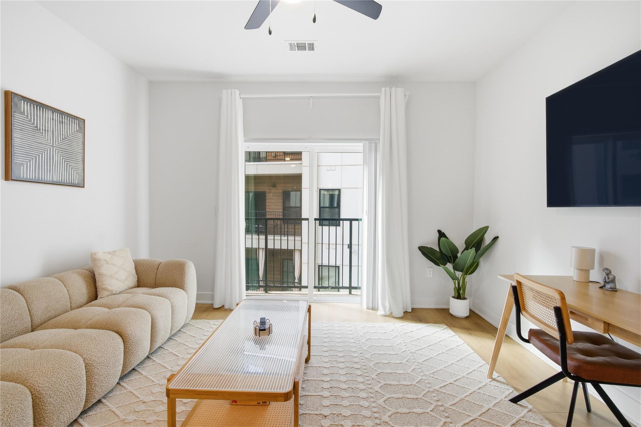 2500 Longview ST #219 — photo 4