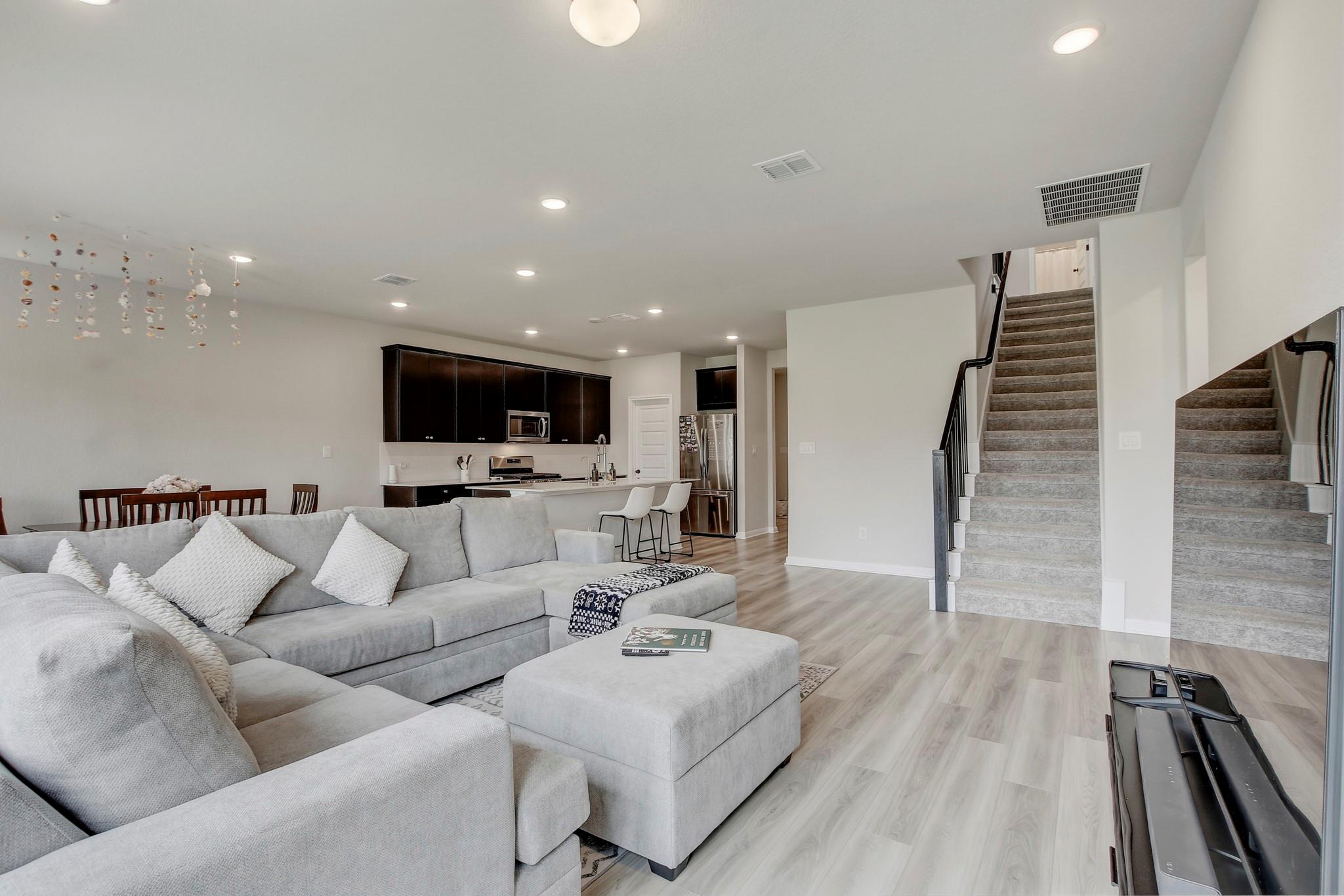 13117 Alamito Creek TRL — photo 4