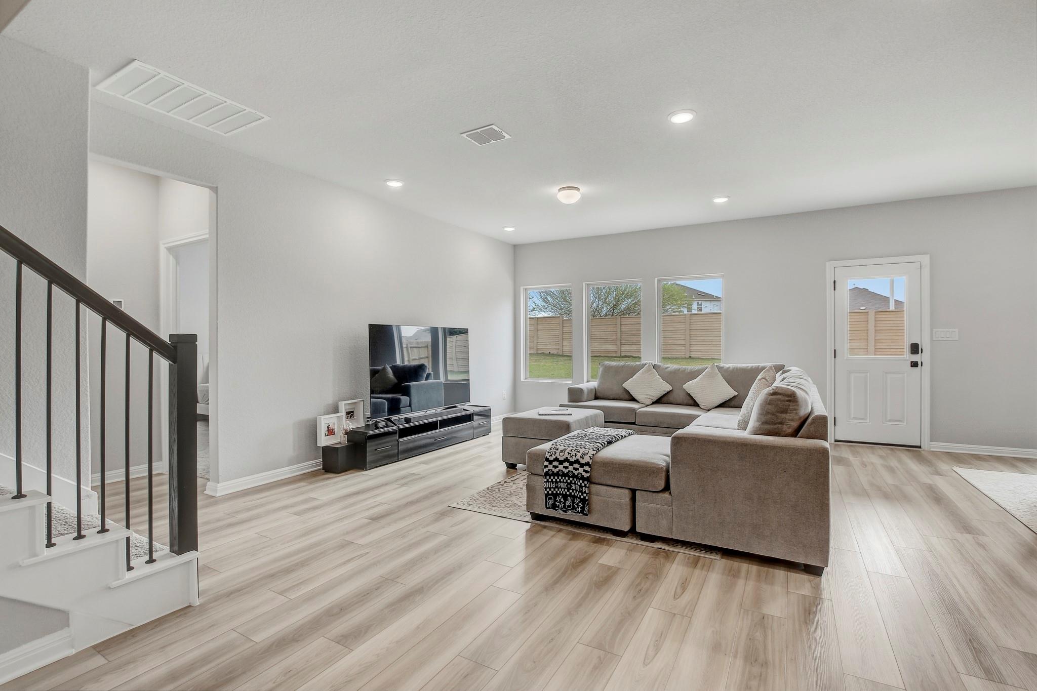 13117 Alamito Creek TRL — photo 5