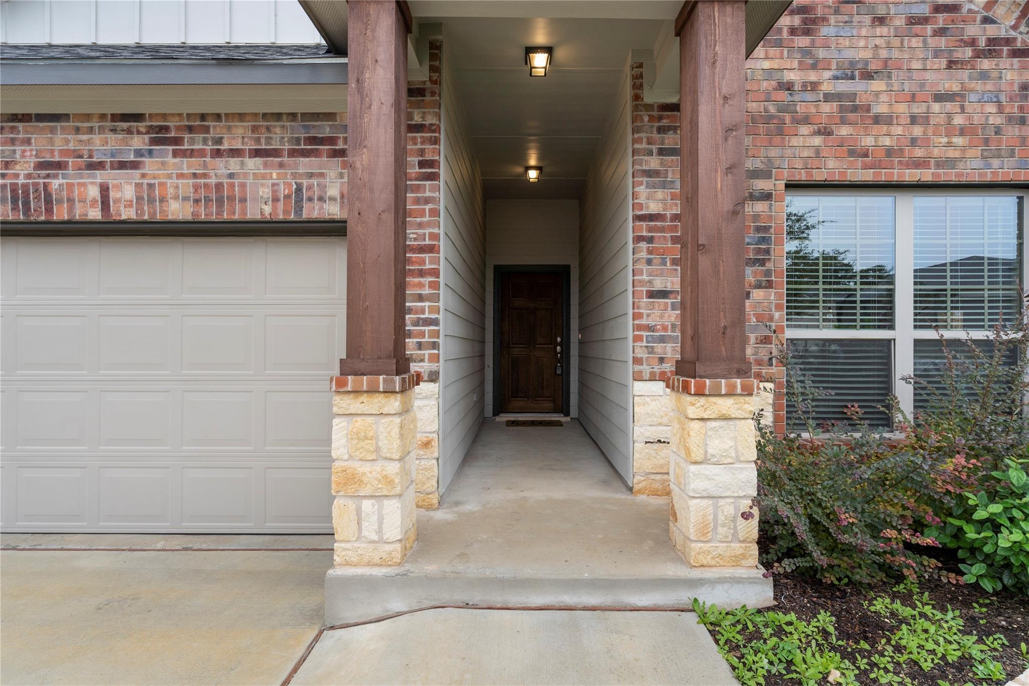 244 Scenic Hills CIR — photo 3