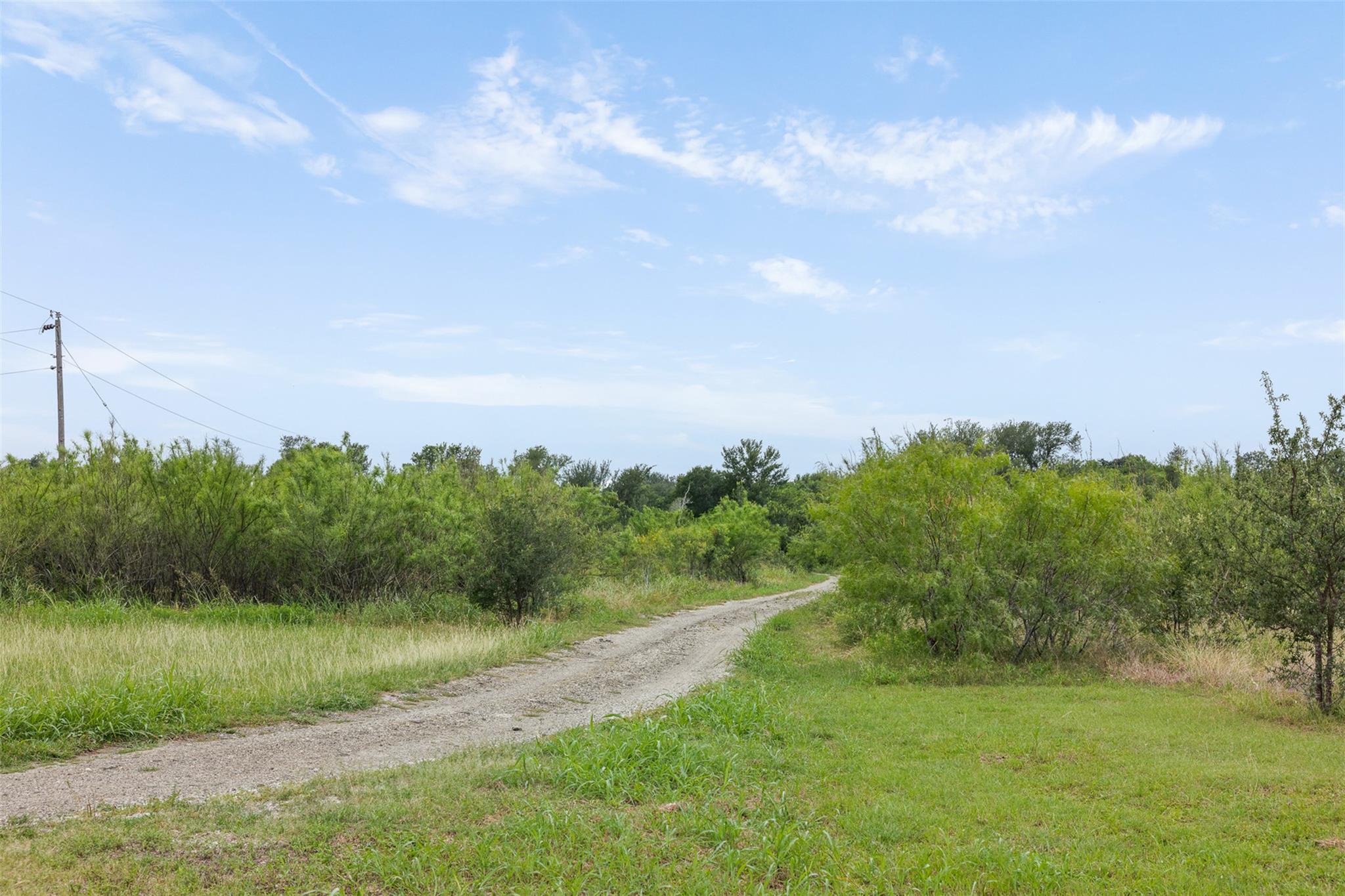 21814 Hogeye RD — photo 4
