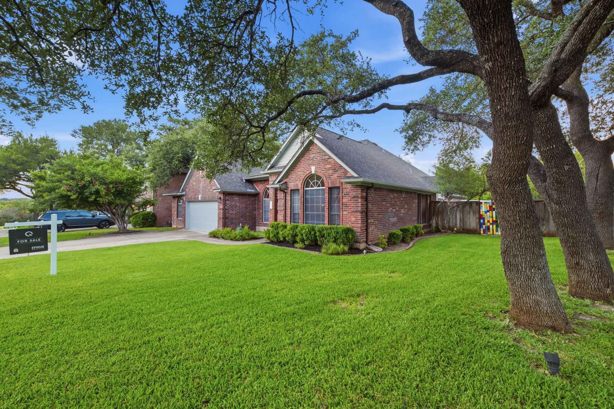 17213 Crescent Heights TRL — photo 3