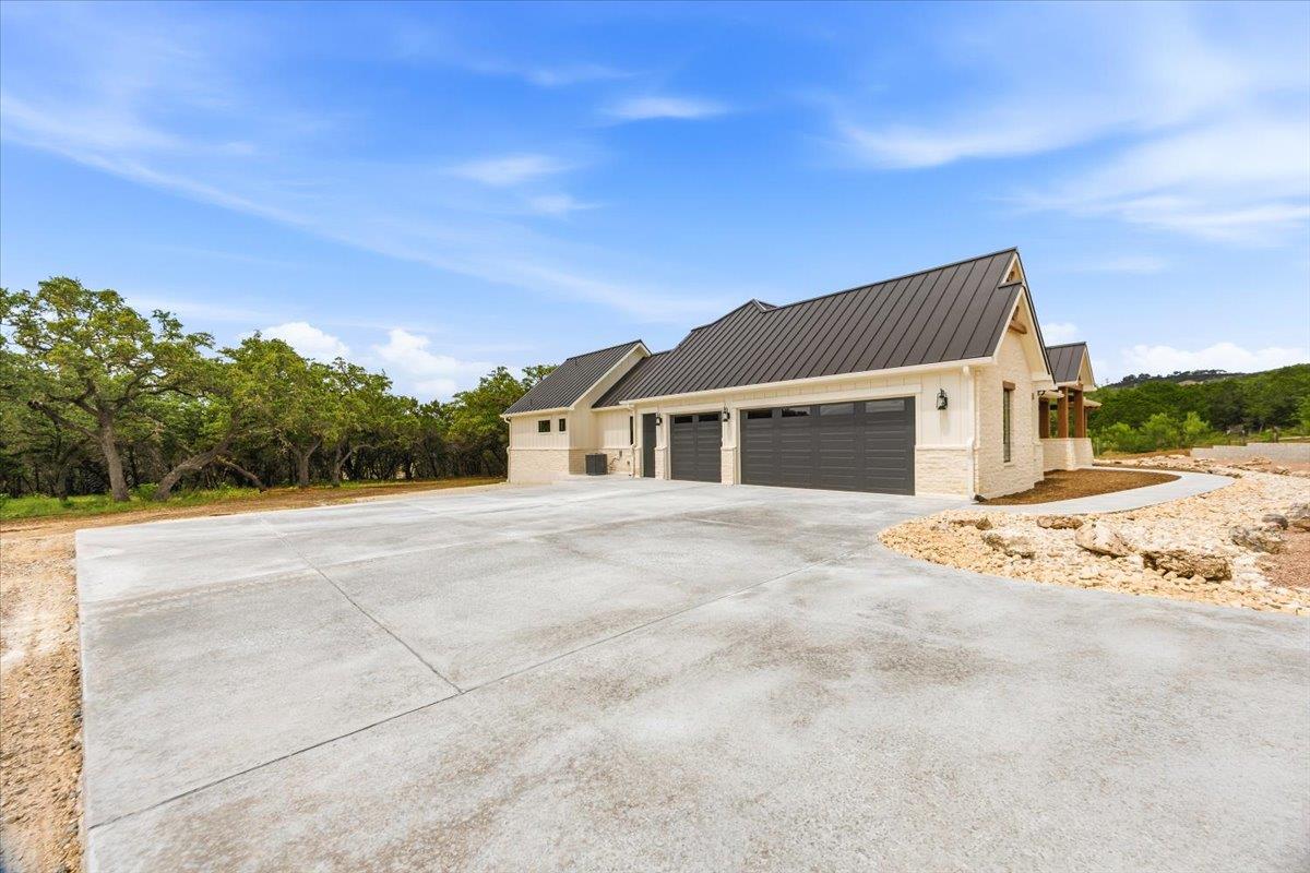 1744 Crossbow DR — photo 4