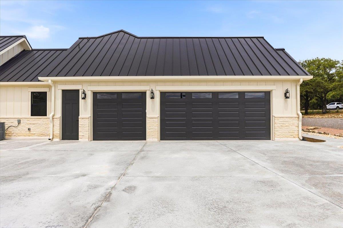 1744 Crossbow DR — photo 5