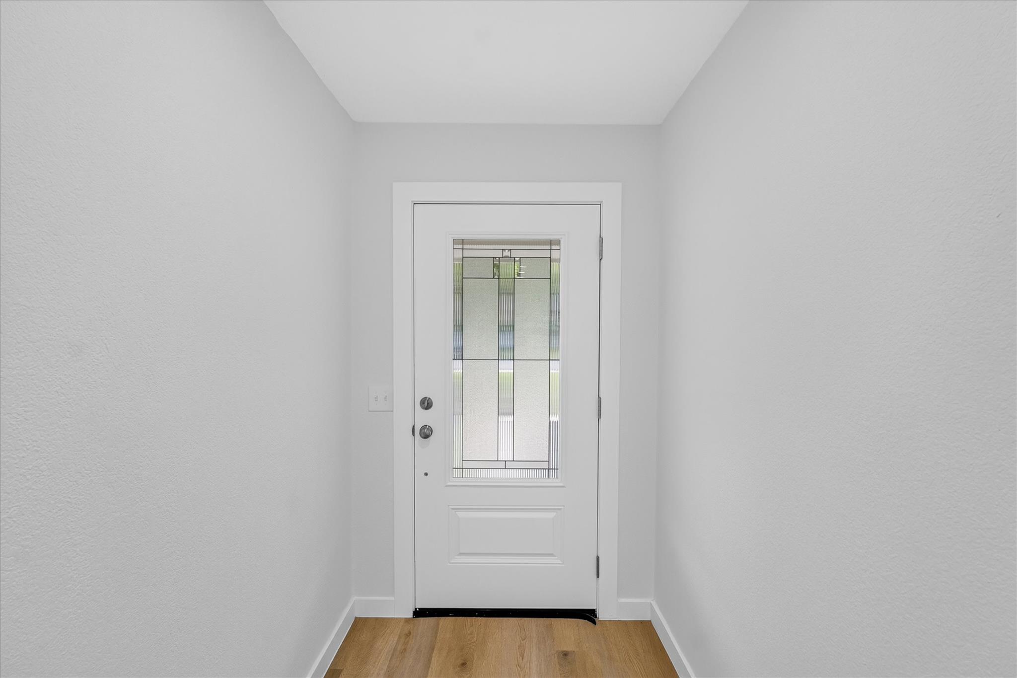 6702 Roseborough DR — photo 3