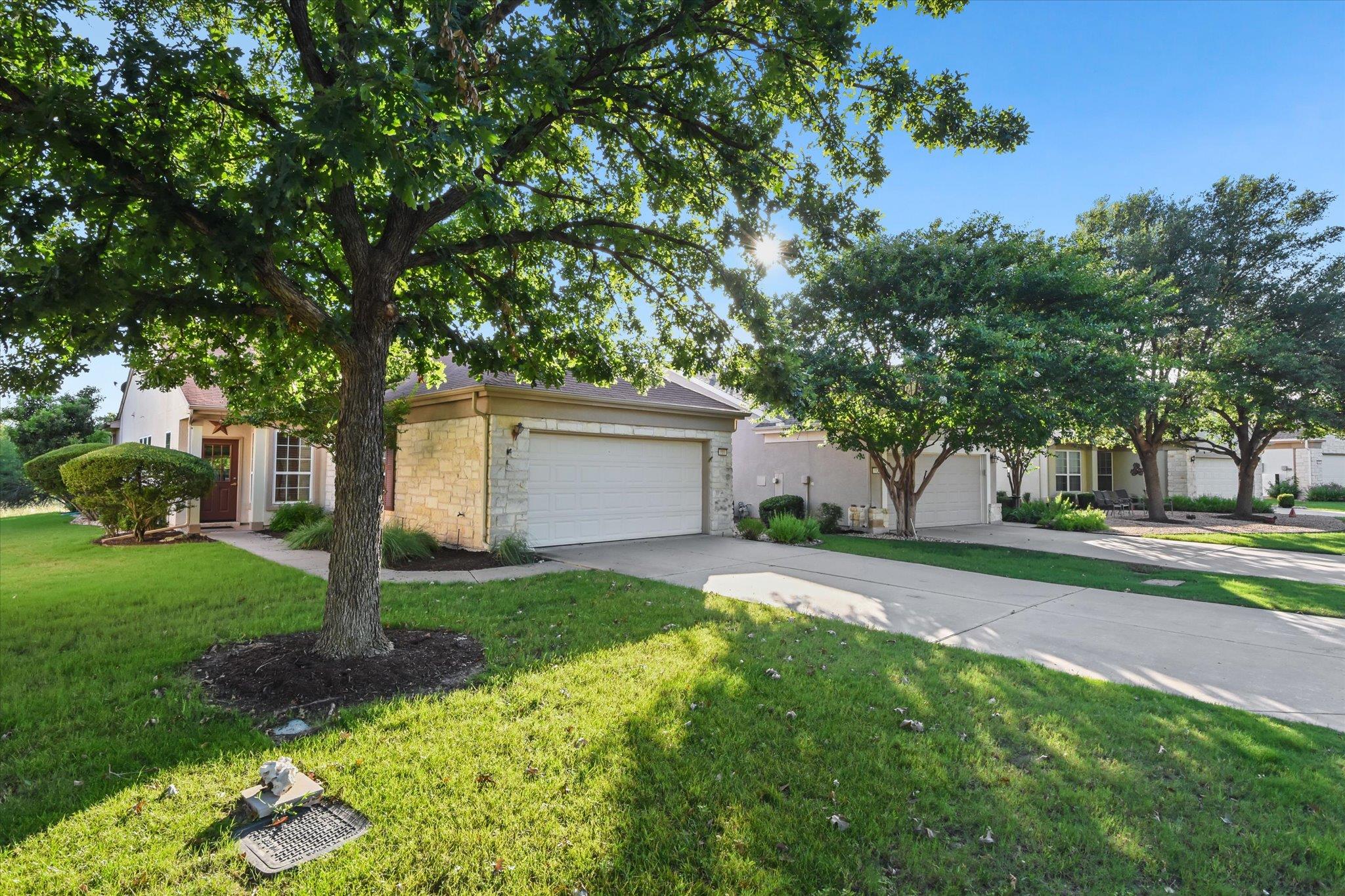 111 Bonham LOOP — photo 4