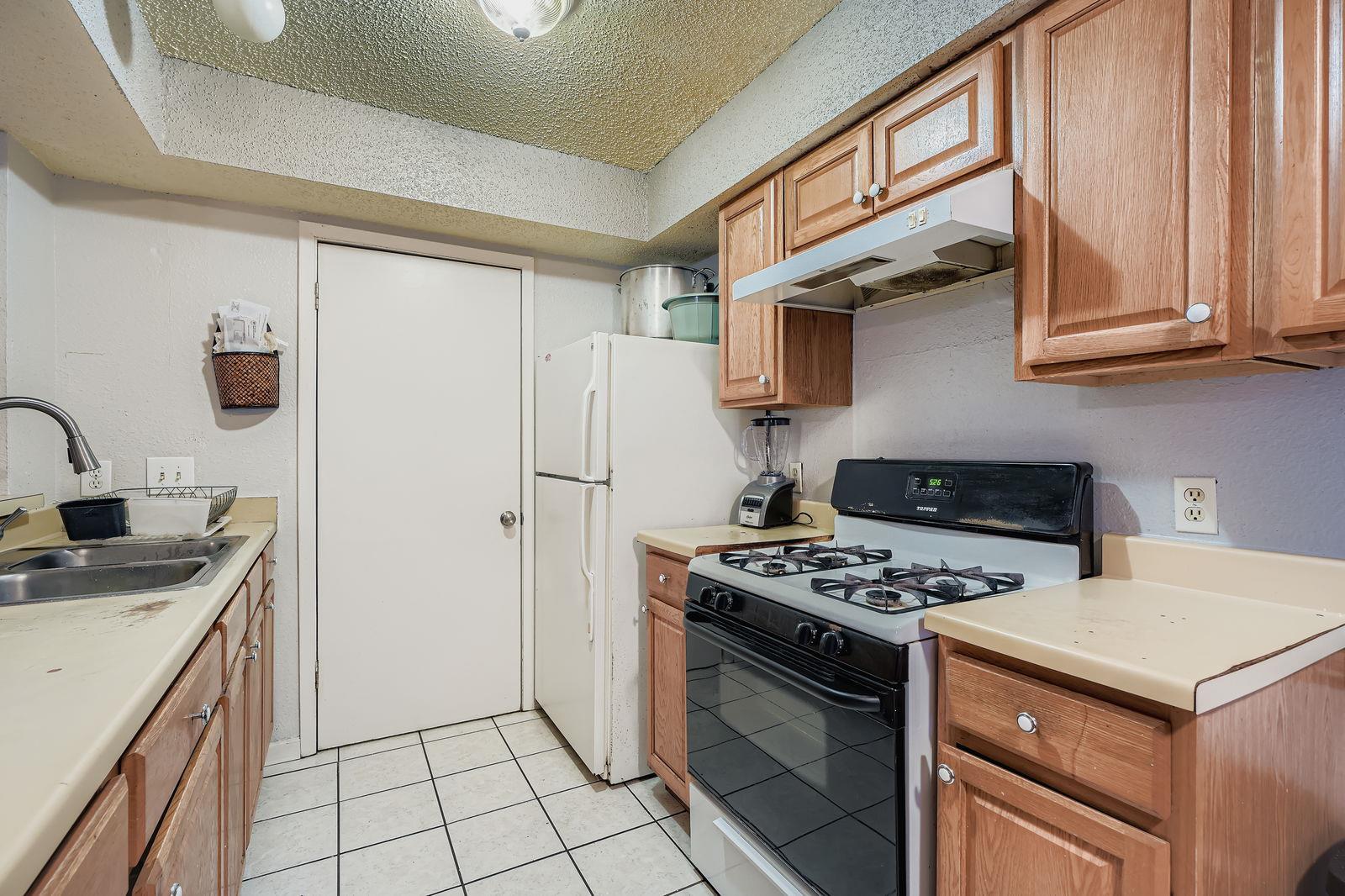 5803 Cougar DR — photo 5