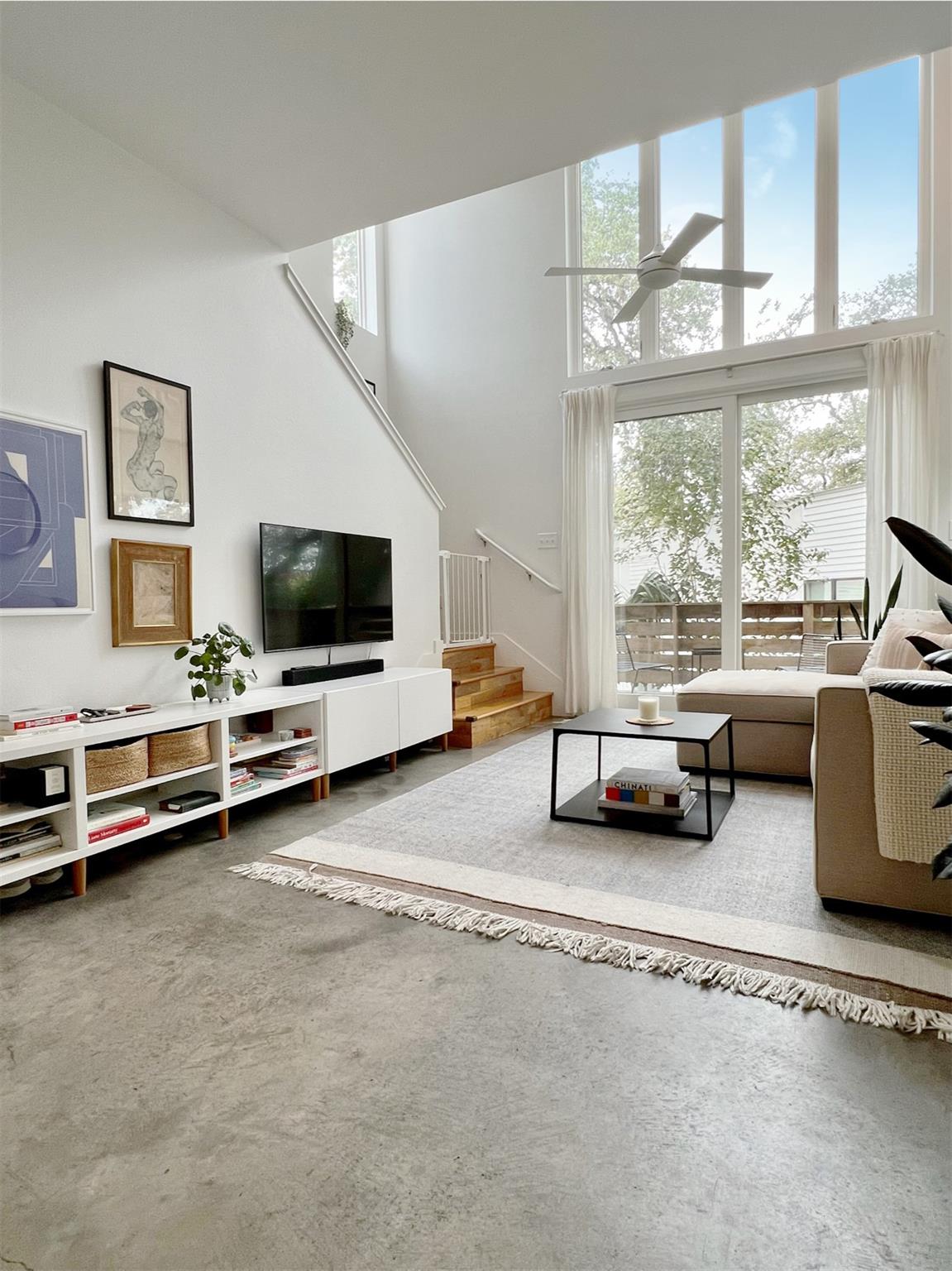 1204 Woodland Ave #B — photo 3
