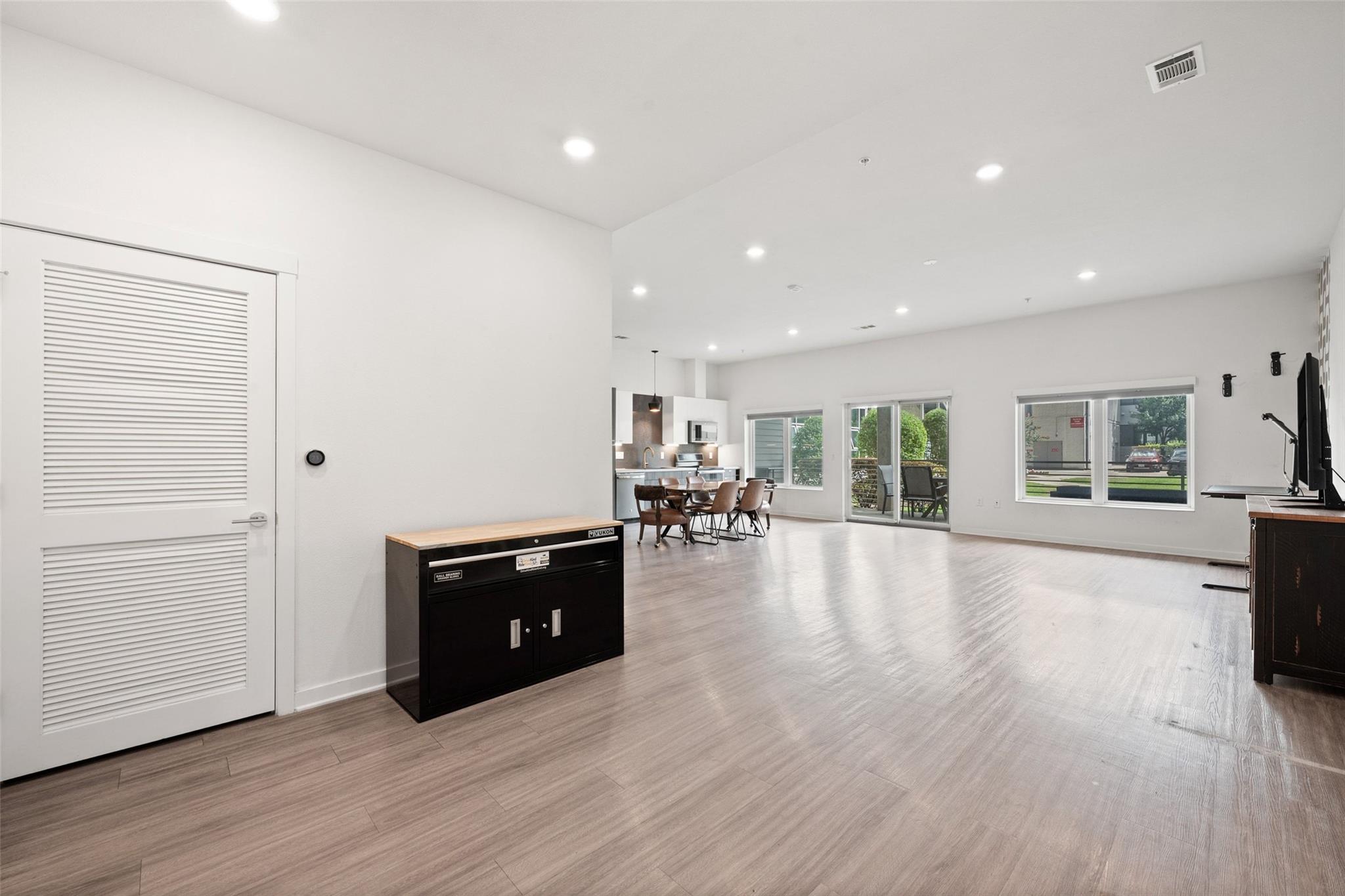 4361 Congress Ave #111 — photo 4