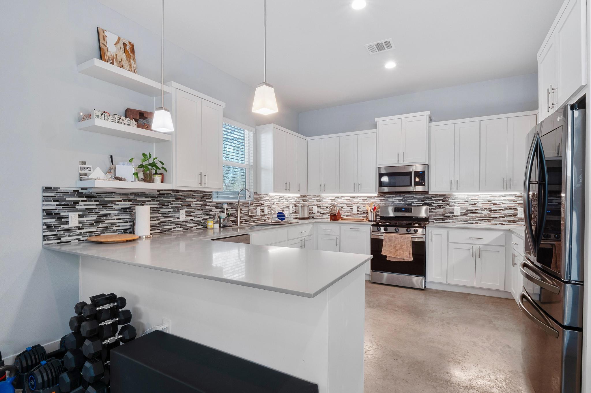 7206 Carver Ave #A — photo 3