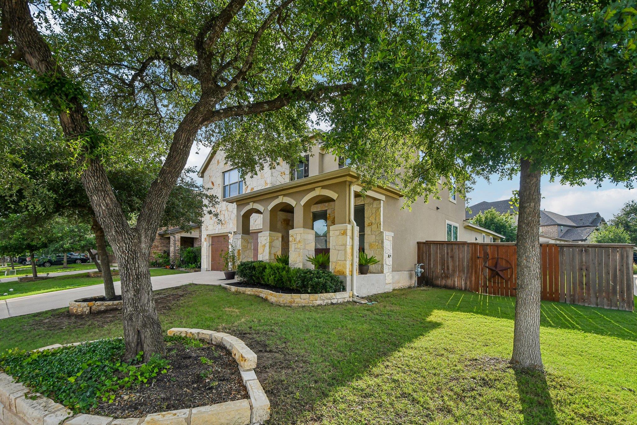 1601 Bovina DR — photo 3