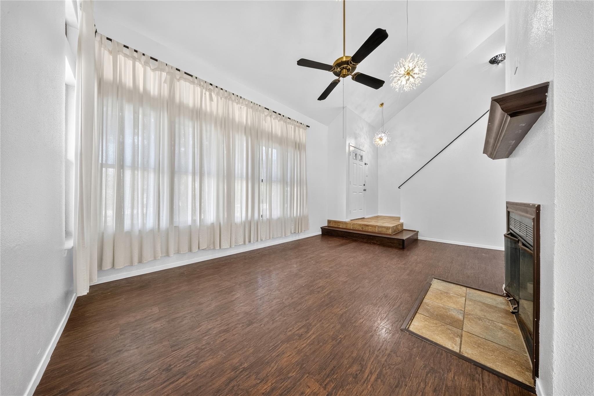 105 Summit Ridge DR — photo 3