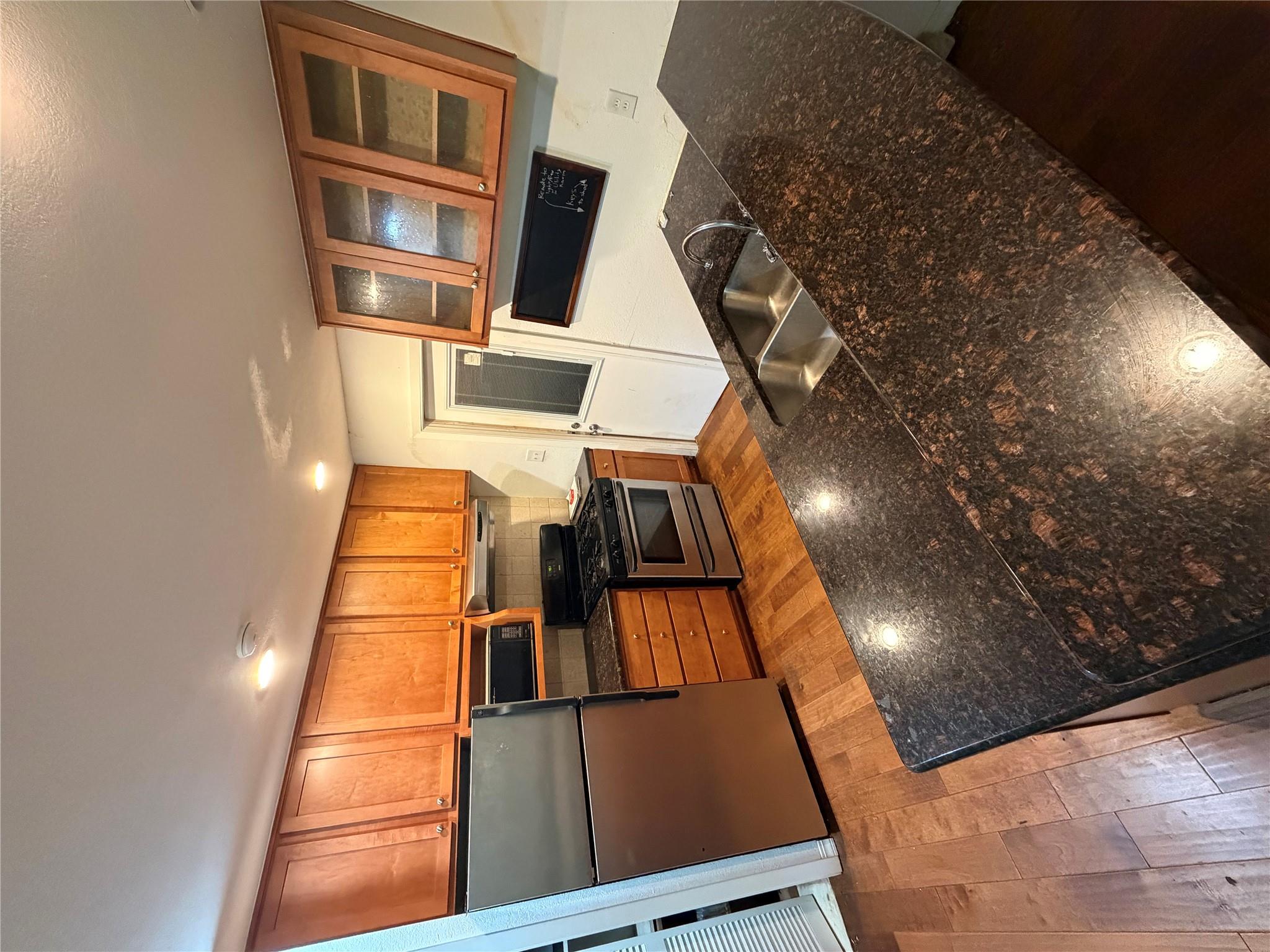 4907 Market DR — photo 4