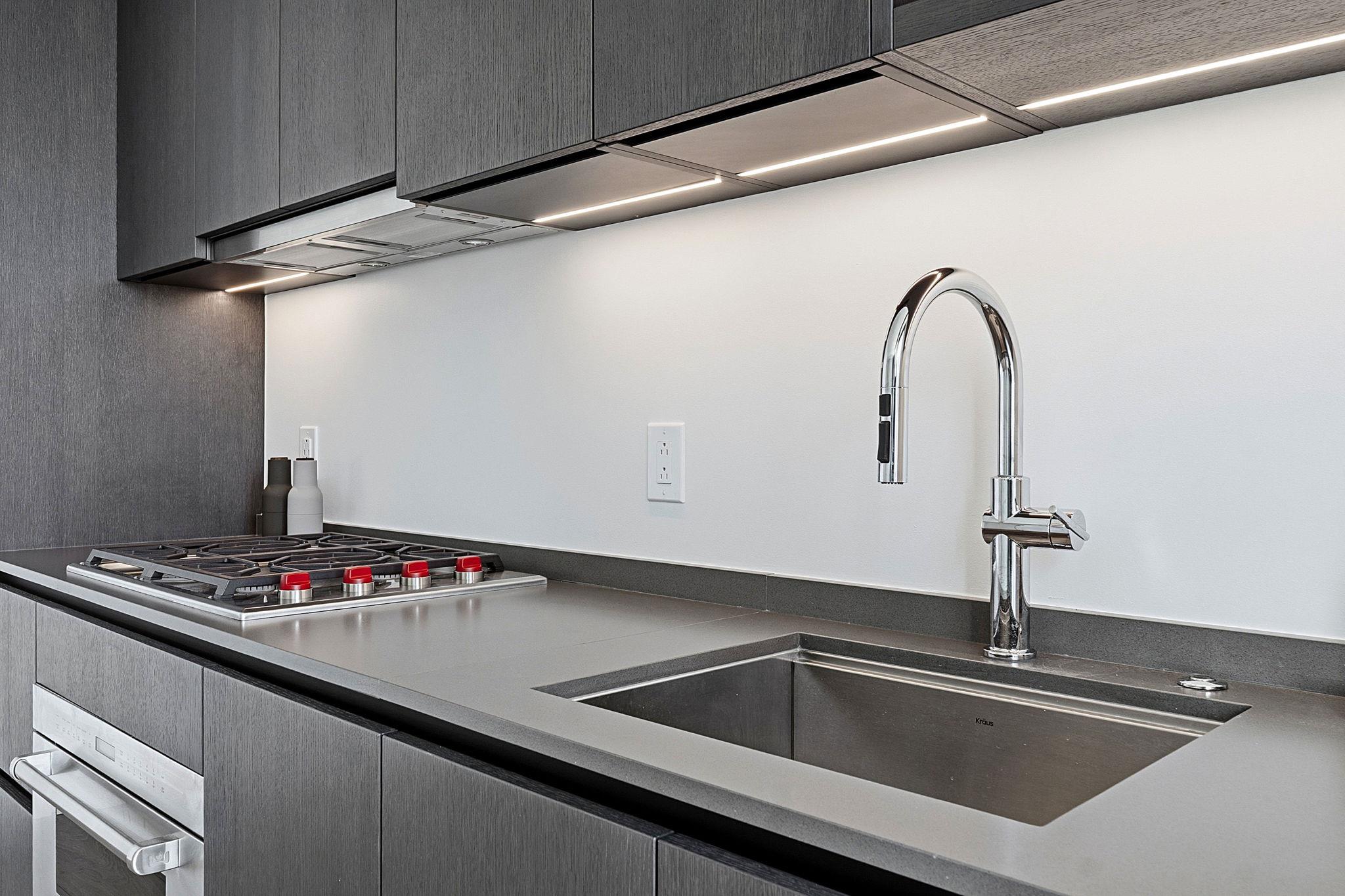 610 Davis ST #3001 — photo 4