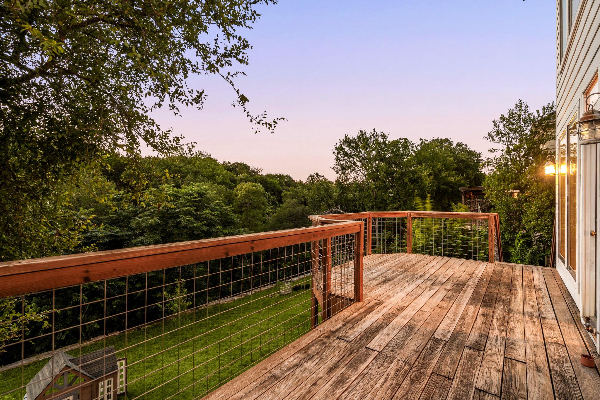 2716 Bartons Bluff LN — photo 4