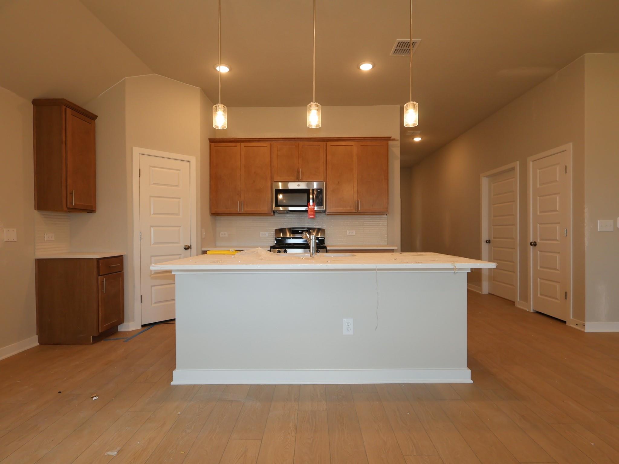 4512 Bridal Veil DR — photo 5
