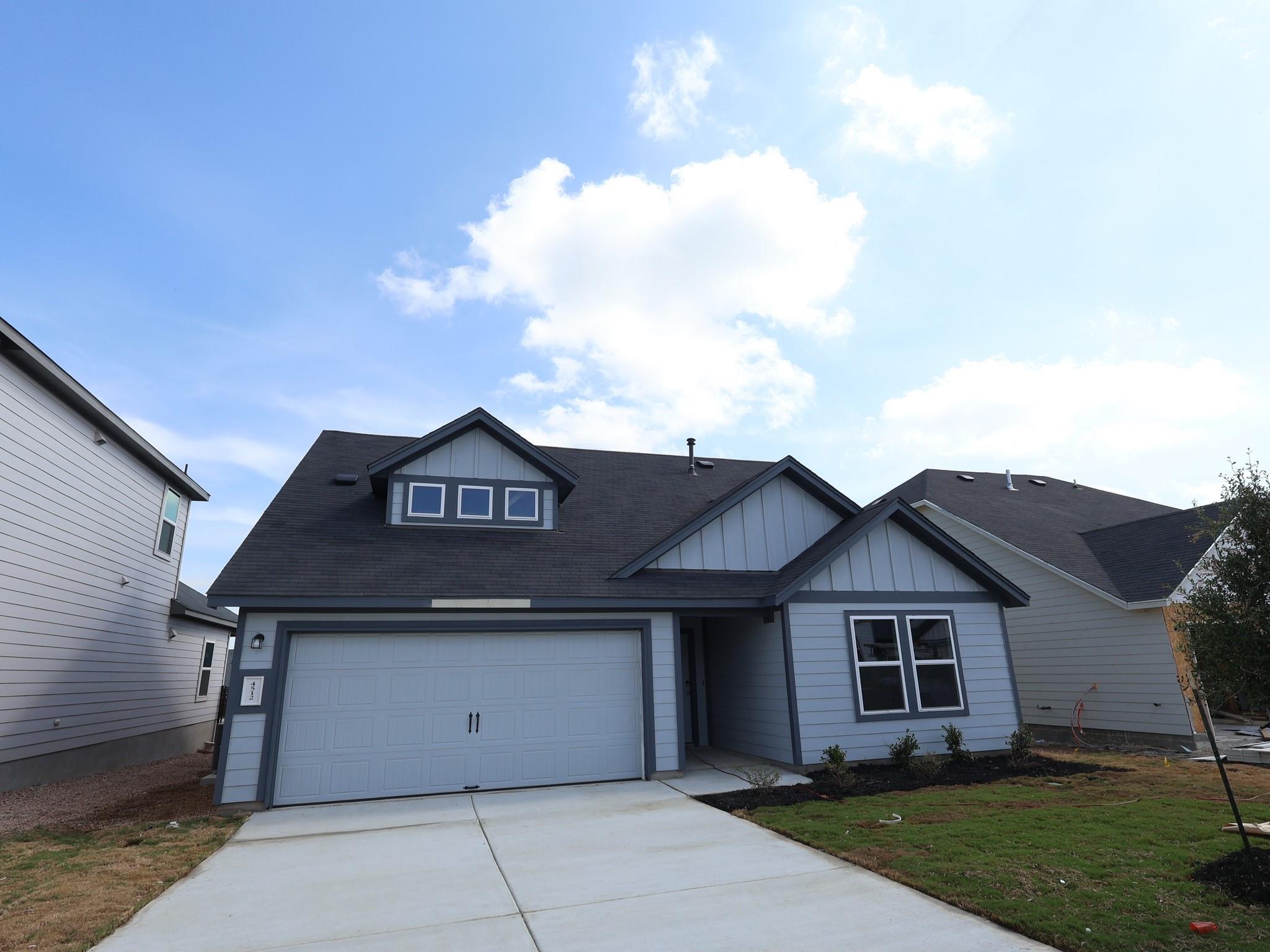 4512 Bridal Veil DR — photo 3