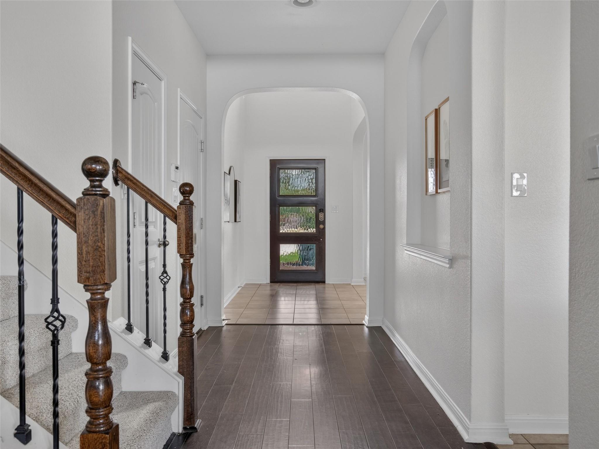 700 Ledge Stone DR — photo 4