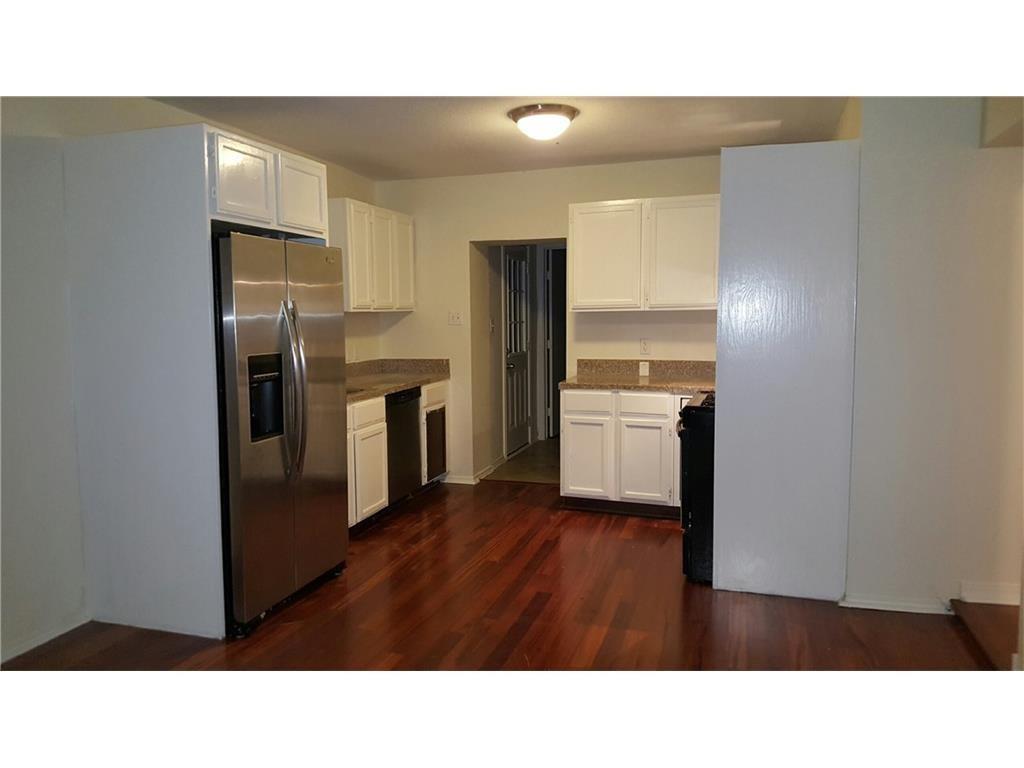 1166 Ridgeway DR — photo 5