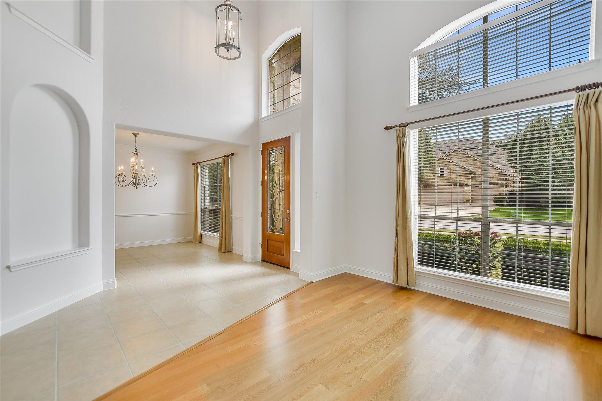 2512 Armatrading DR — photo 5