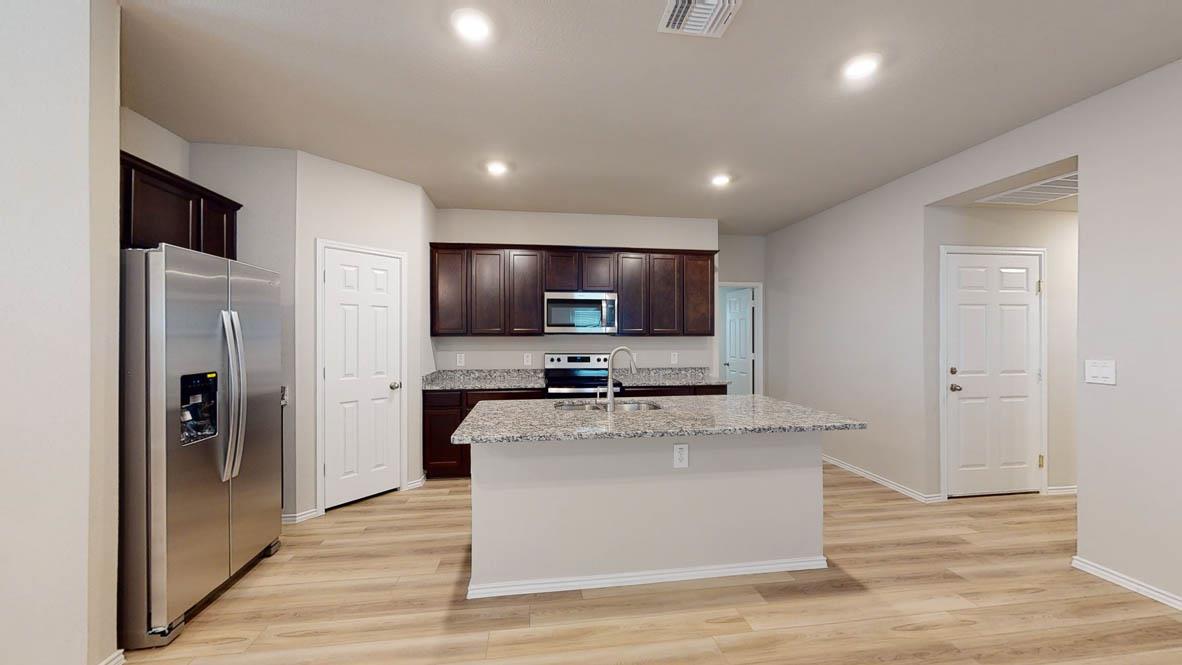 517 Hector LOOP — photo 4
