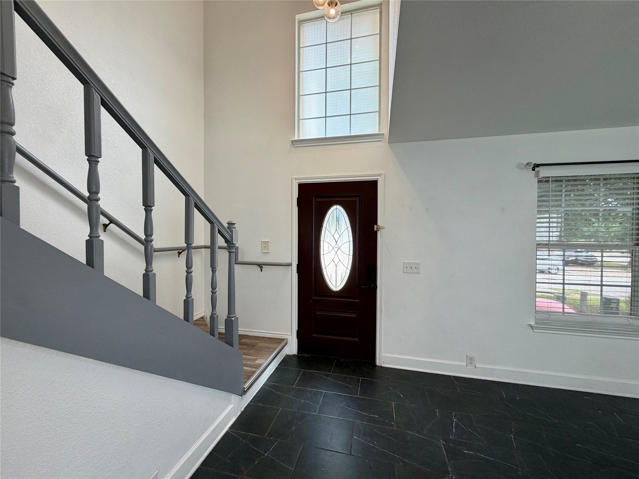 804 Tapestry CV — photo 4