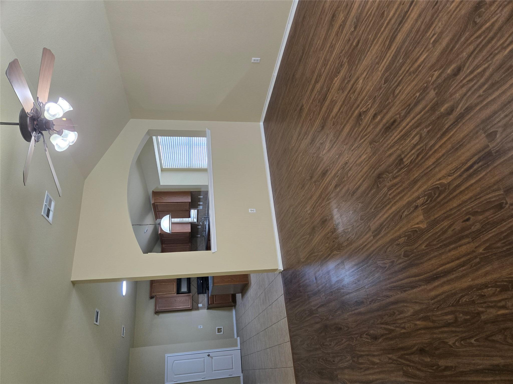 2118 Rachel LN — photo 5