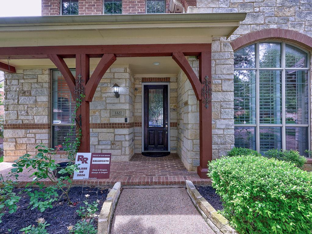3327 Marcasite DR — photo 4