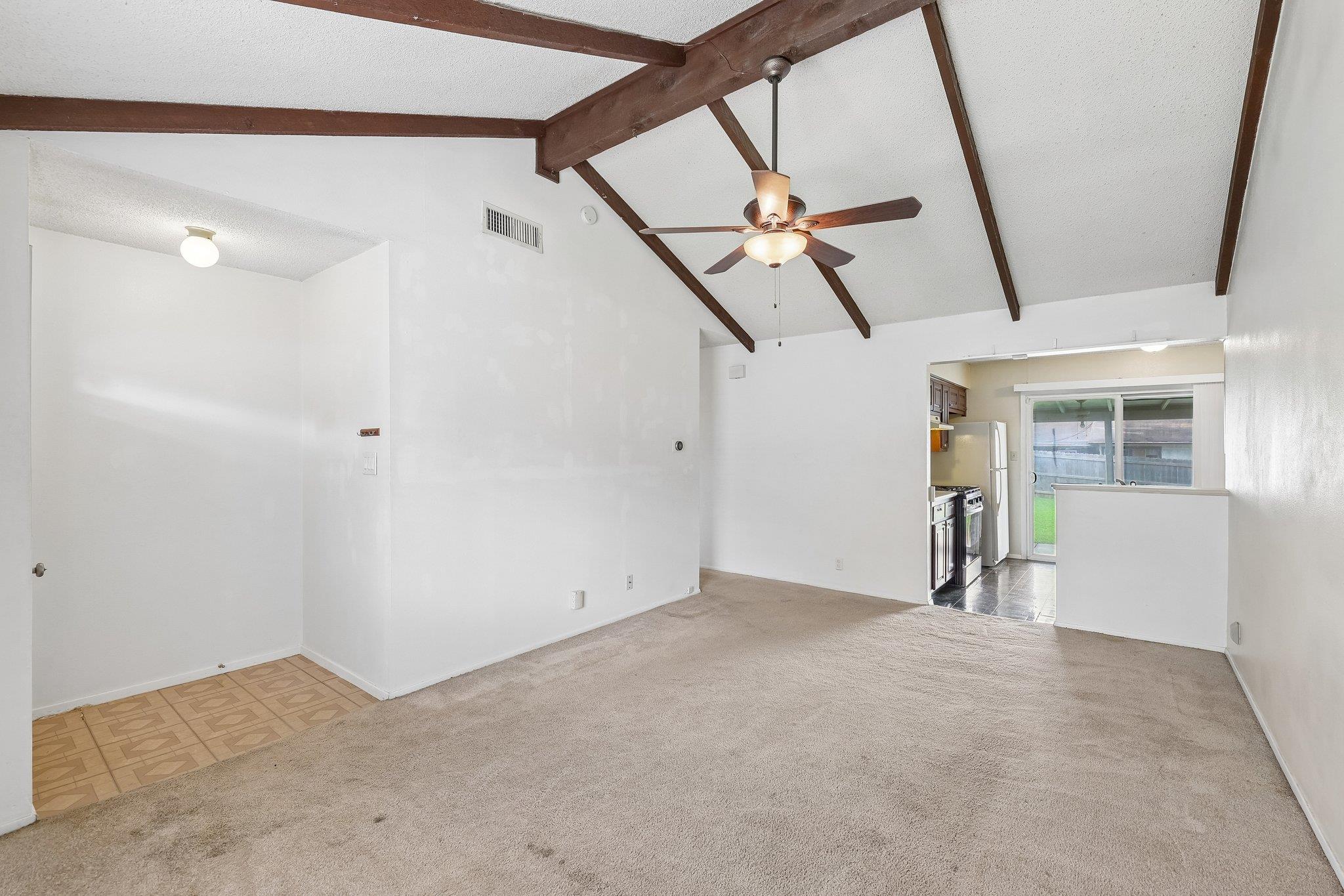 1105 Blue Ridge DR — photo 5