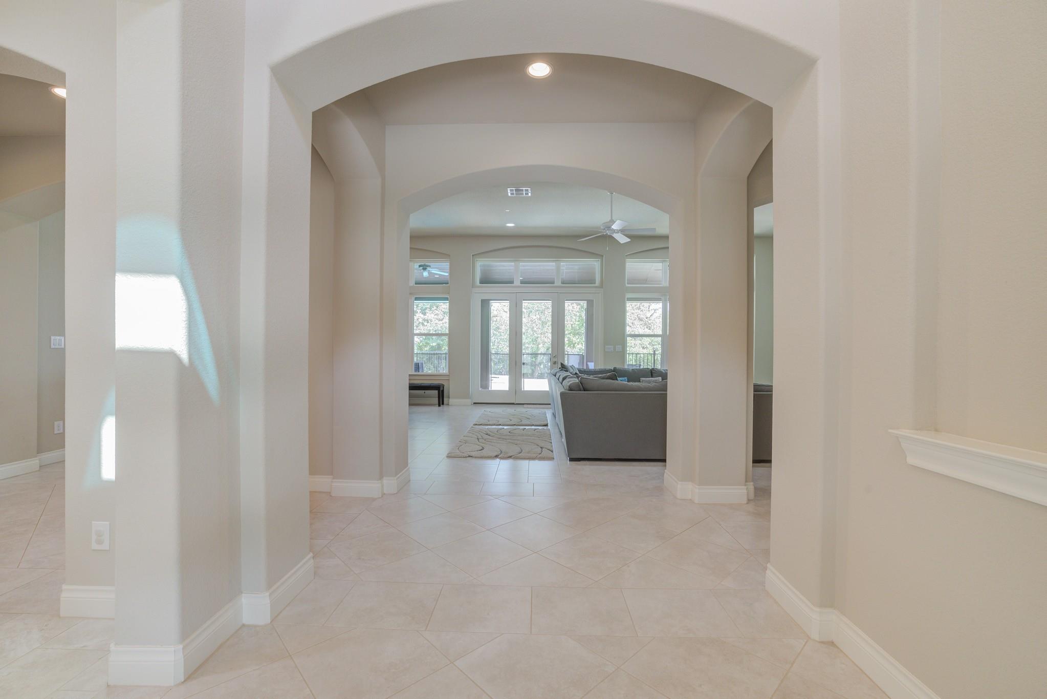 954 Covered Bridge DR — photo 4