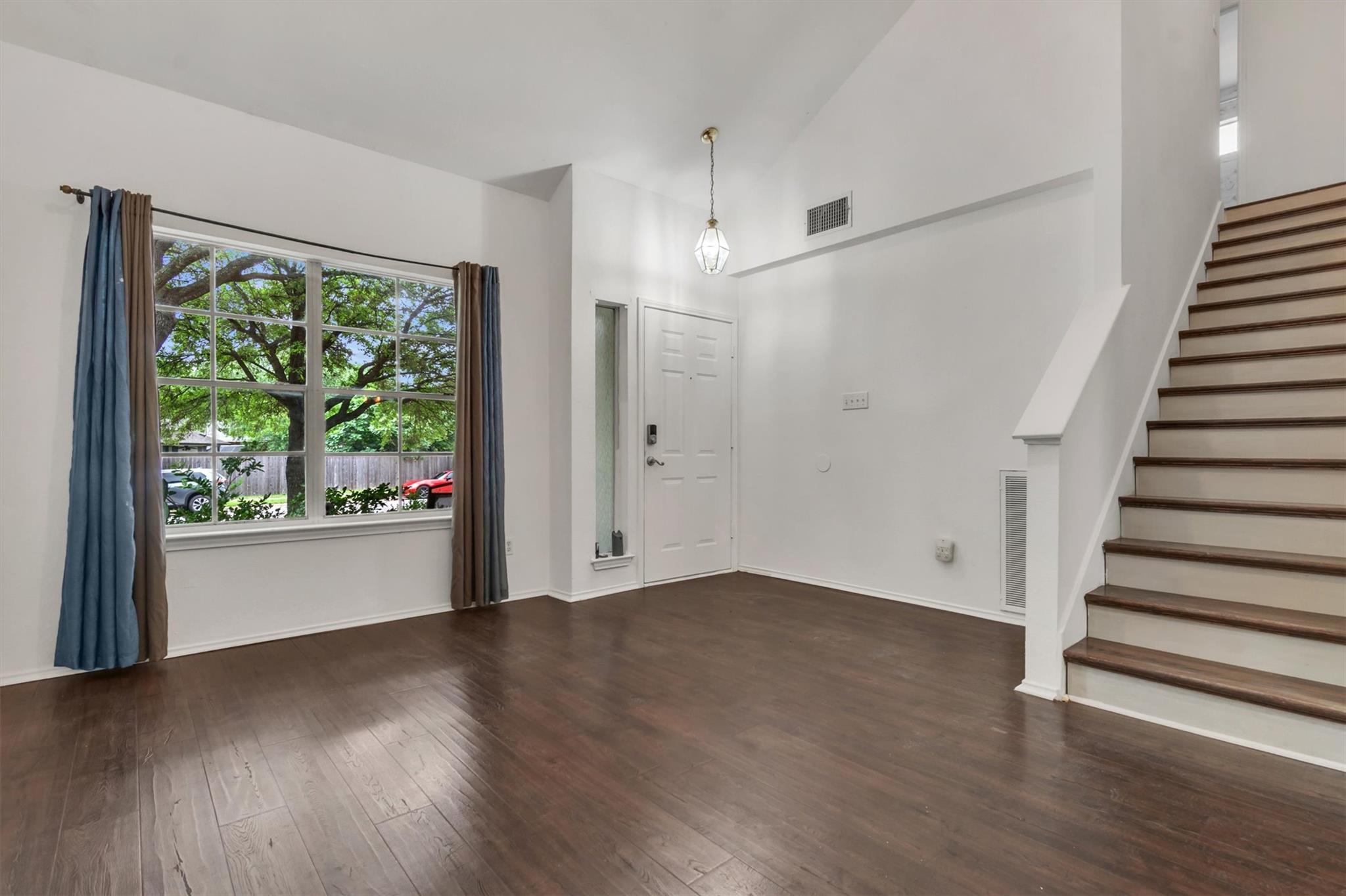 2129 Jester Farms RD — photo 3