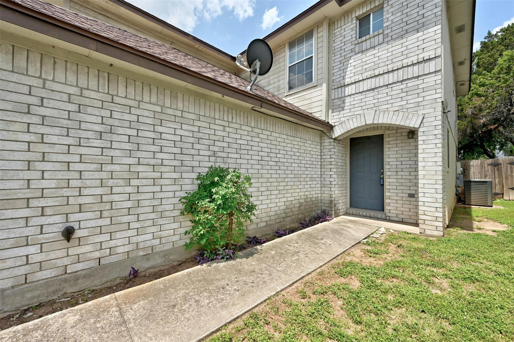 9602 Nightjar DR #B — photo 3