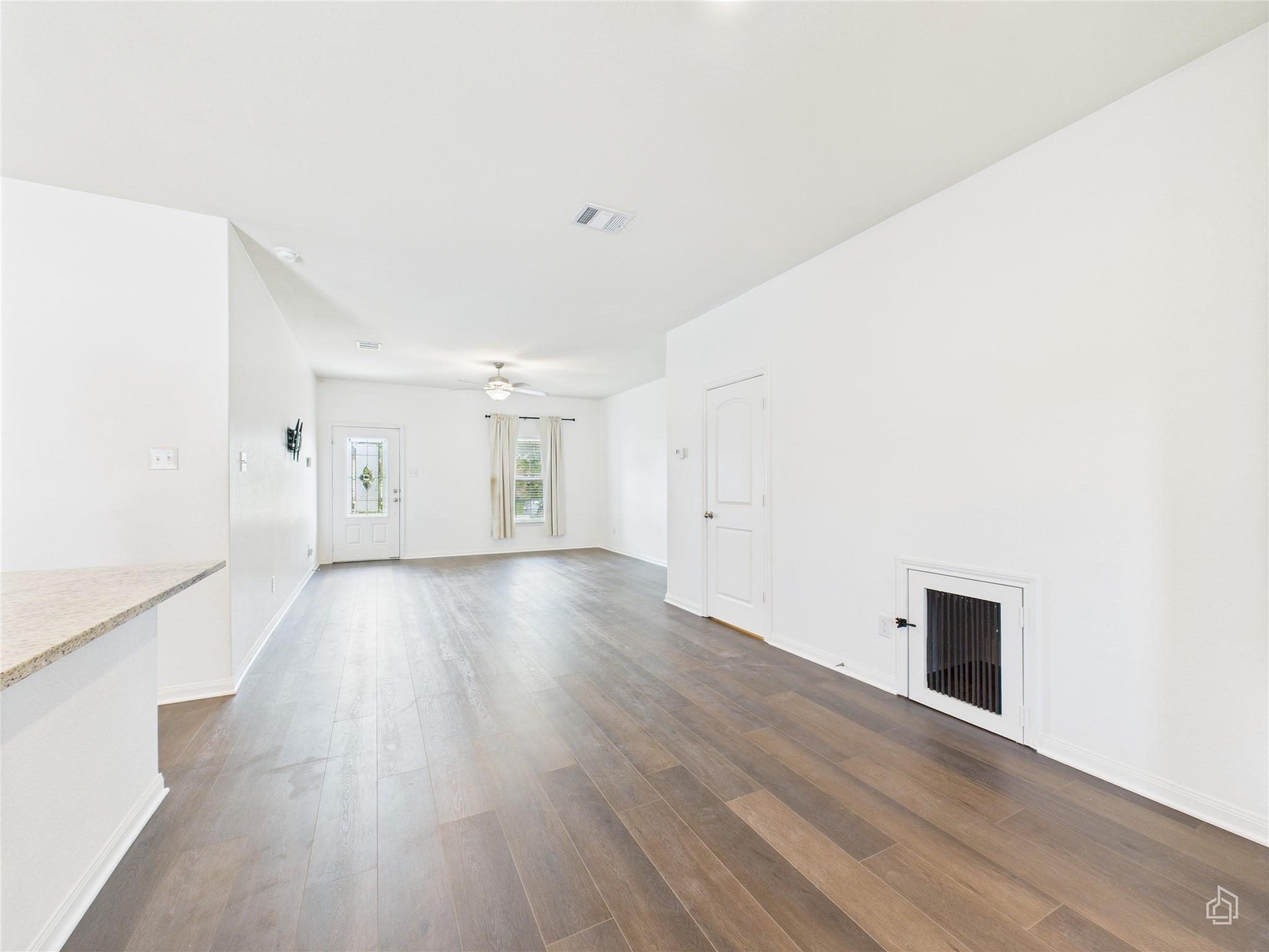 1687 Twin Estates DR — photo 4