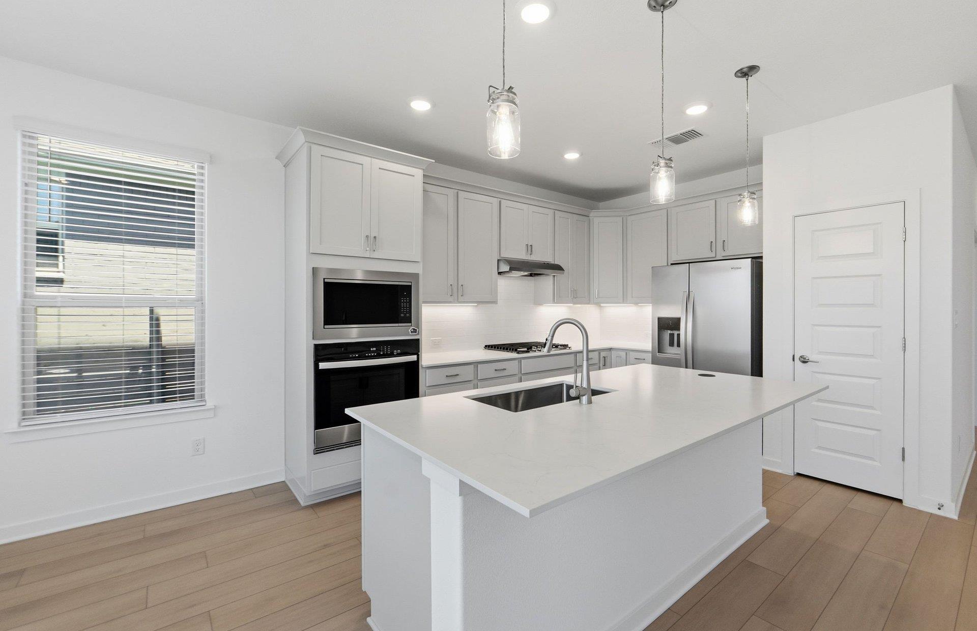1808 Spring Mountain CV — photo 3