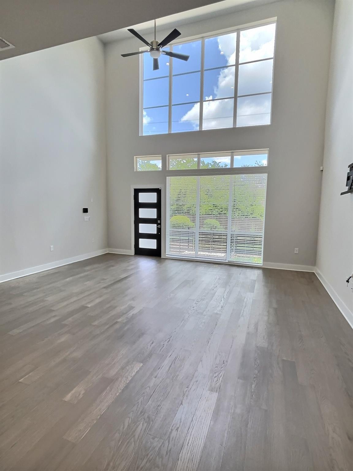 4407 Grotto DR — photo 5